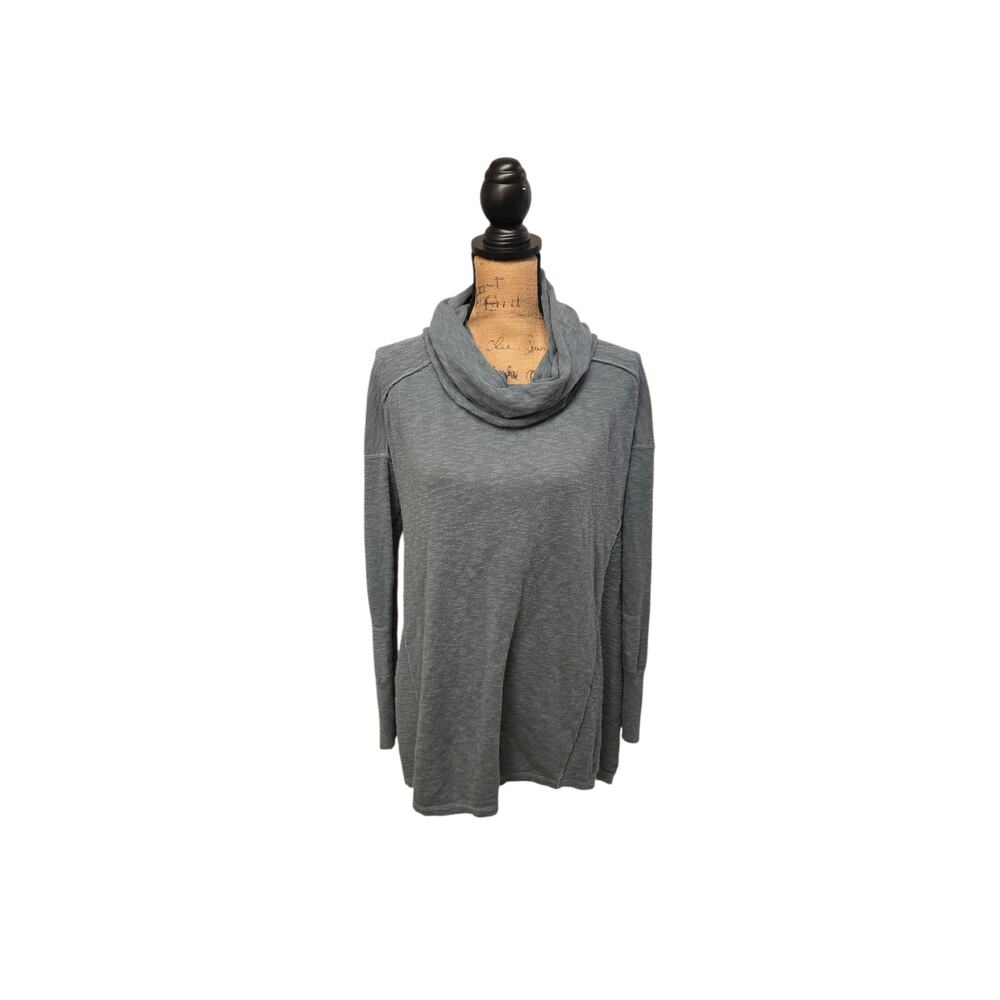 Between me & you blue cowl neck sweater, size xl